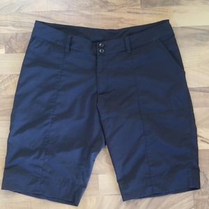 Patagonia Long Shorts Size 14